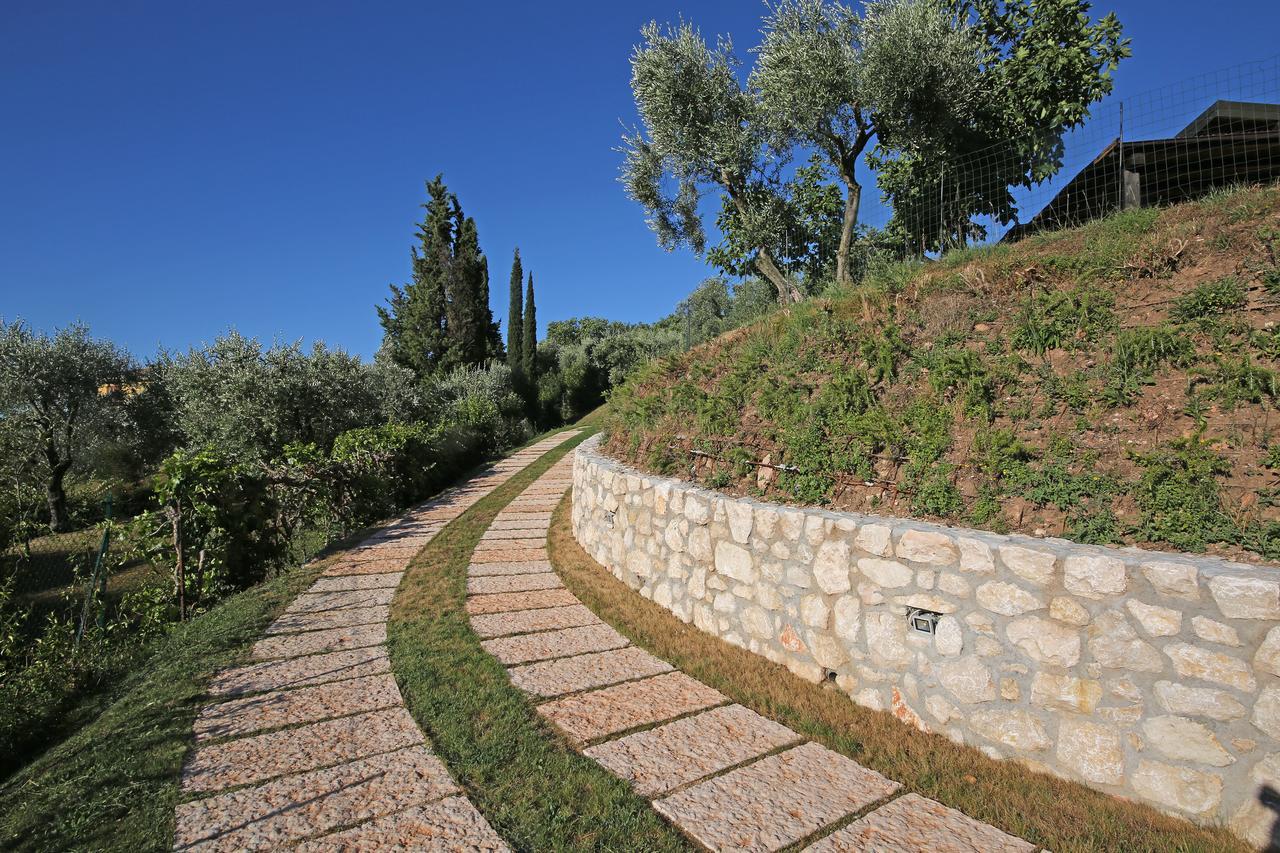 Villa Dei Rosmarini Toscolano Maderno Exterior photo